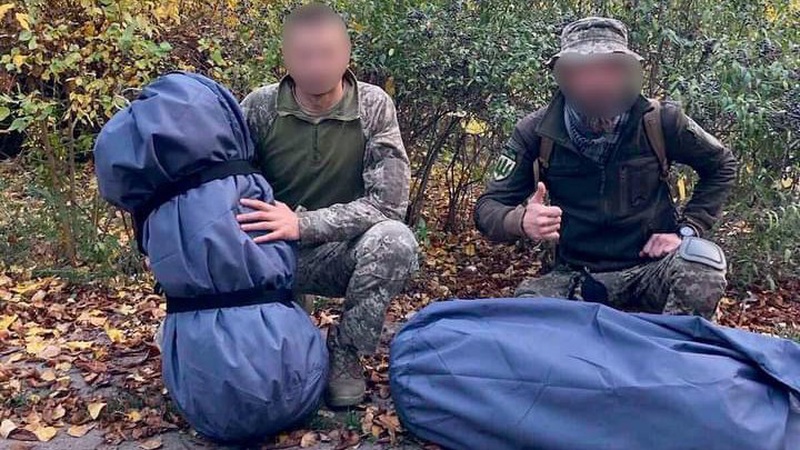 У місті на Волині пошили сотню баулів для військових