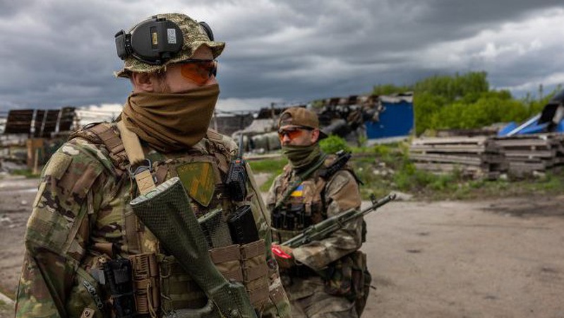 Росіяни просунулися під Сєвєродонецьком і б’ють по всьому фронту, - Генштаб