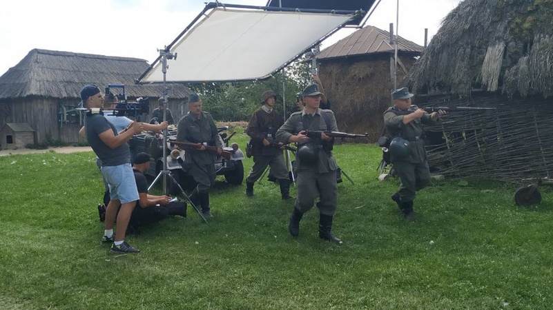 У селі під Луцьком тривають знімання документального проєкту «Українське Підпілля на Волині». ФОТО. ВІДЕО