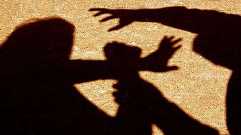 У Рівному обікрали жінку, якій стало зле. ФОТО