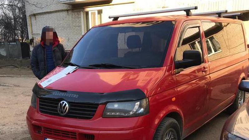 З будинку волинянки викрали автозапчастини на 20 тисяч гривень