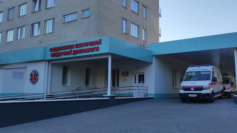 Зупинилося серце у «швидкій»: волинські медики врятували 74-річного чоловіка