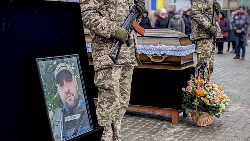 У Ковелі попрощалися із загиблим Романом Кондратюком. ФОТО