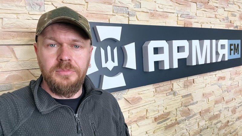 Музикант та військовий з Луцька став ведучим на радіо