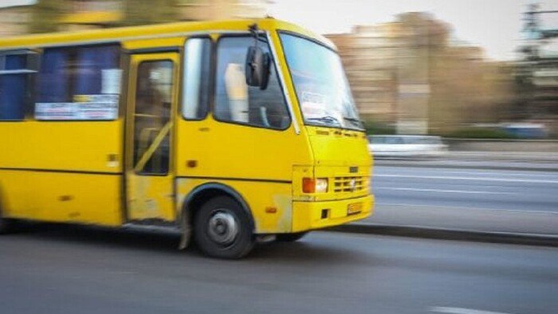 Маршрутки без шансону: уряд остаточно заборонив музику в громадському транспорті