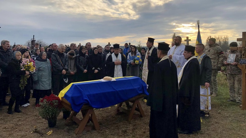 Назавжди 22: громада на Волині провела в останню земну дорогу Героя Андрія Мельничука