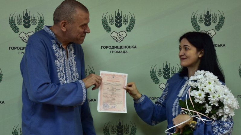 На Волині побралися переселенці з Донеччини