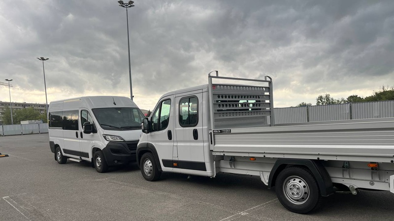 Німецький муніципалітет передав громаді з Волині два автомобілі