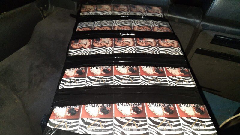 Двох контрабандистів з Волині на кордоні викрили й вручили повістки