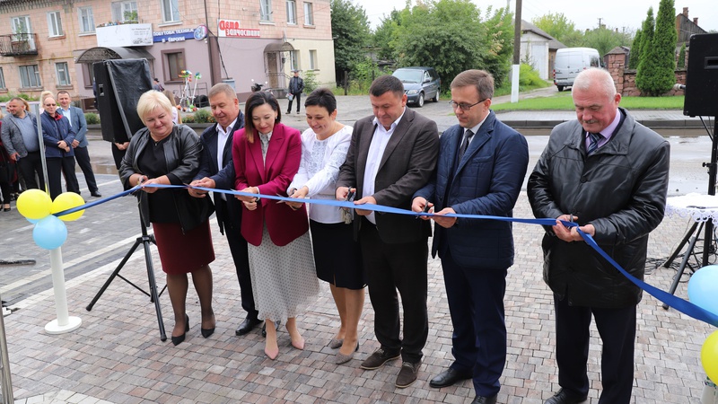 У Камені-Каширському відкрили сучасний ЦНАП. ФОТО