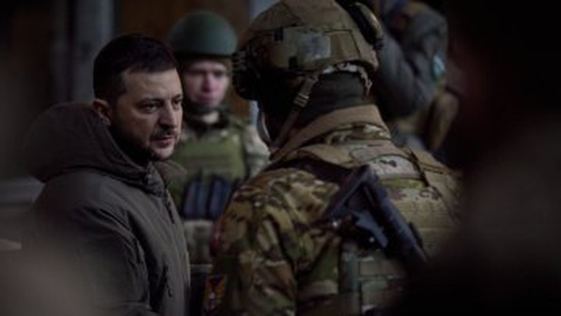 «Здавати Бахмут ніхто не буде», – Зеленський