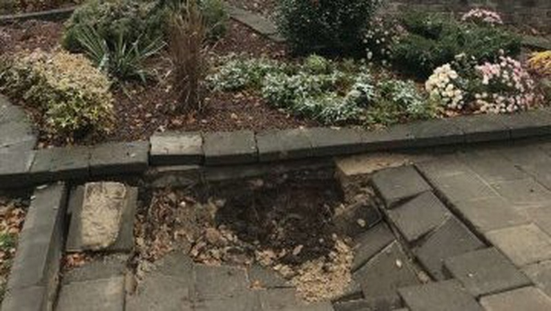 У старій частині Луцька знову виявили провалля