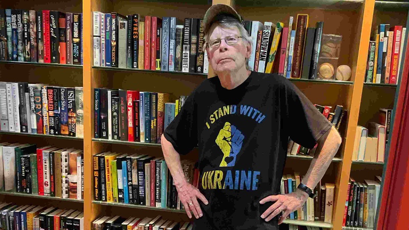 Стівен Кінг прокоментував удар по Умані: «Росія вбиває дітей!»