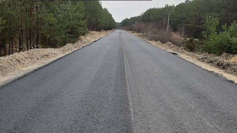 Дорожники показали, як відремонтували дорогу до Шацька