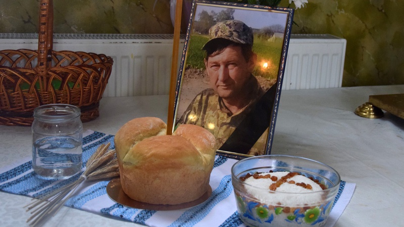 Загинув понад півтора роки тому: на Волині попрощалися з Героєм Анатолієм Любчиком