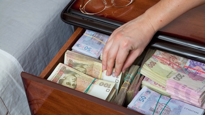 Начальника поштового відділення на Волині судили за заволодіння чужим майном