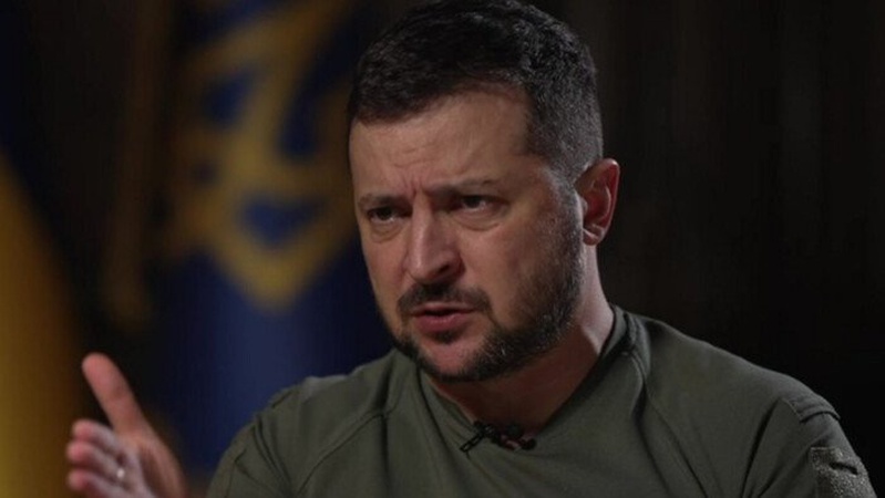 Зеленський заявив, що РФ готує своє суспільство до ядерного удару