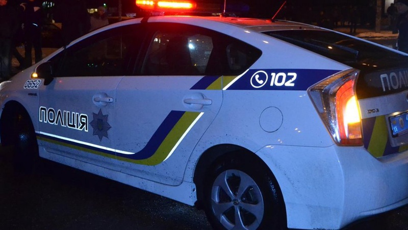 Волинські патрульні супроводили вагітну жінку до пологового