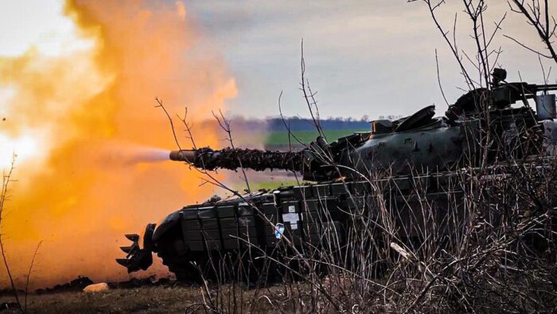 Ворог утримує в готовності кораблі-носії крилатих ракет, – Генштаб