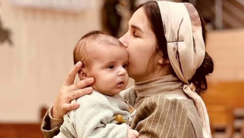 «Хлопчик спав в обіймах мами»: вбила в Одесі немовля з матір’ю