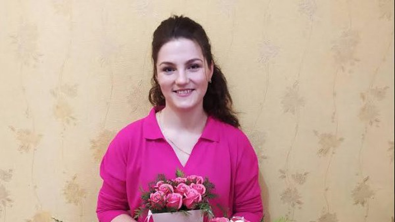 Троянди, ромашки, тюльпани: волинянка створює квіти з мильної піни