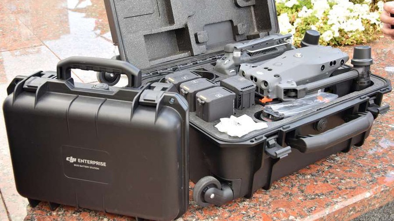 Волинські прикордонники отримали безпілотник та водоочисні станції від благодійників