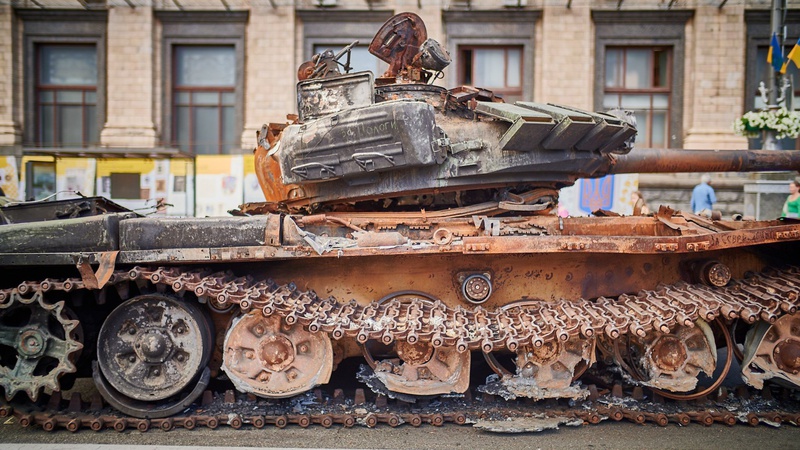 За пів року війни російські загарбники втратили убитими 45 700 вояків, 1924 танки, 4242 бронемашини, 1036 артилерійських систем