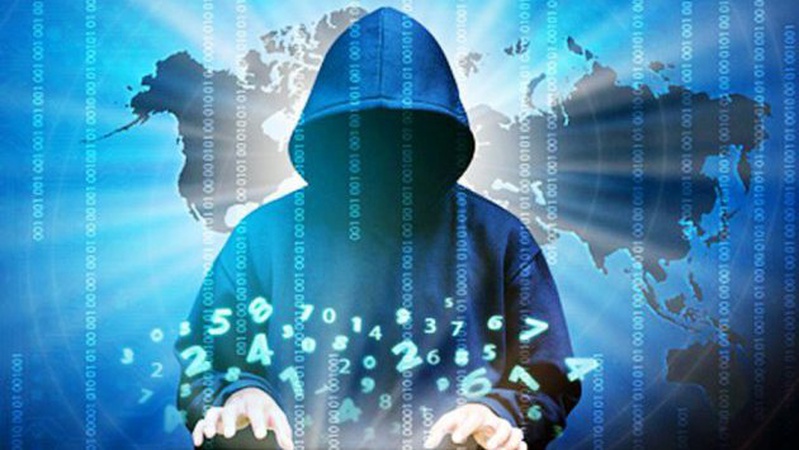 Хакери атакували українські урядові сайти та «Дію»