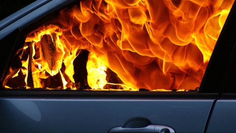 На Волині під час руху загорівся автомобіль