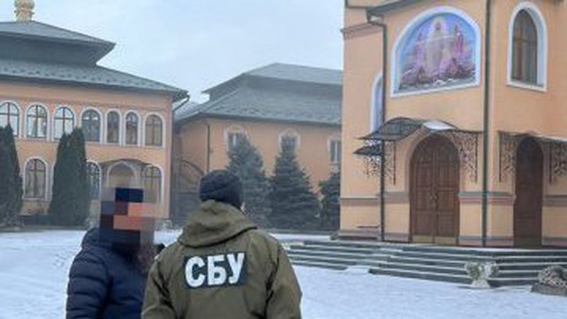 СБУ обшукує 19 храмів УПЦ МП. ФОТО