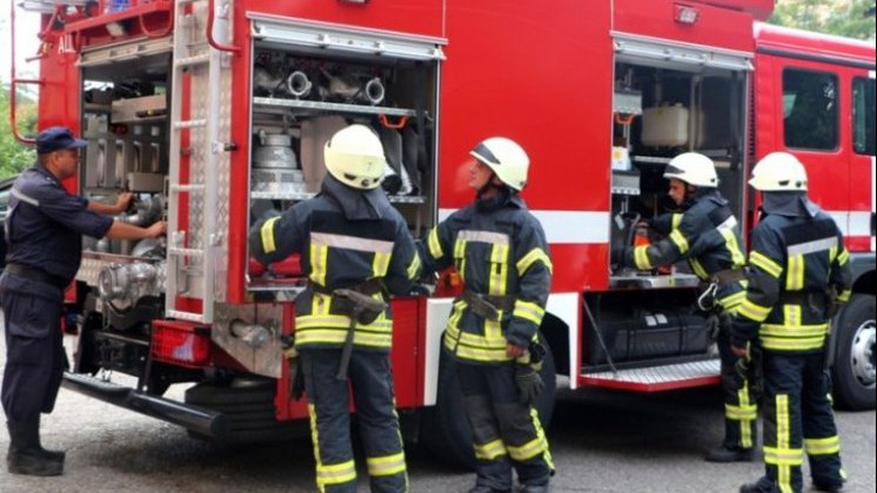 На Волині 10 пожежників гасили вогонь у житловому будинку