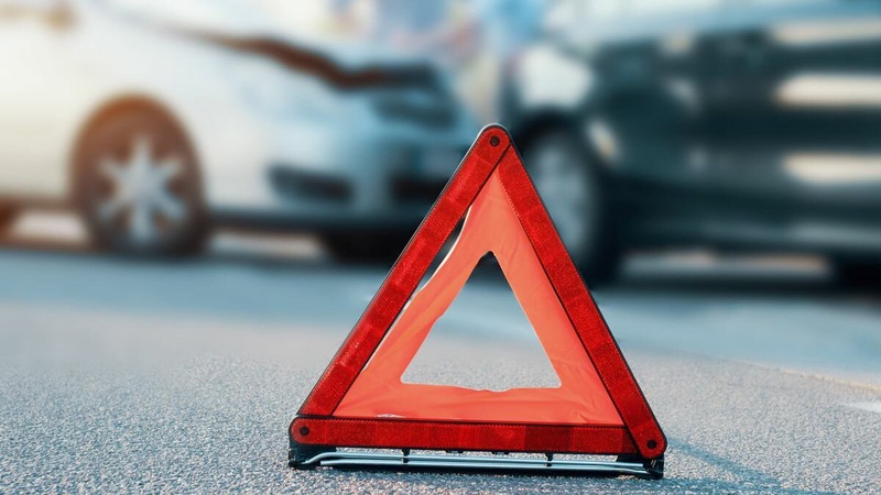 Небайдужі лучани допомогли поліції упіймати втікача, який скоїв аварію