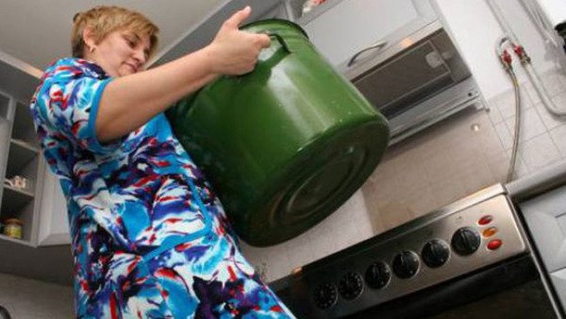 На ЛПЗ у Луцьку вимикають гарячу воду