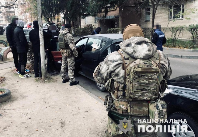 62-річний лучанин розповсюджував світлини дітей з елементами порнографії