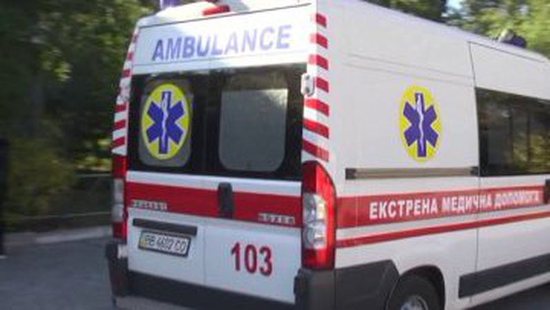 На Волині «швидка» на смерть збила людину