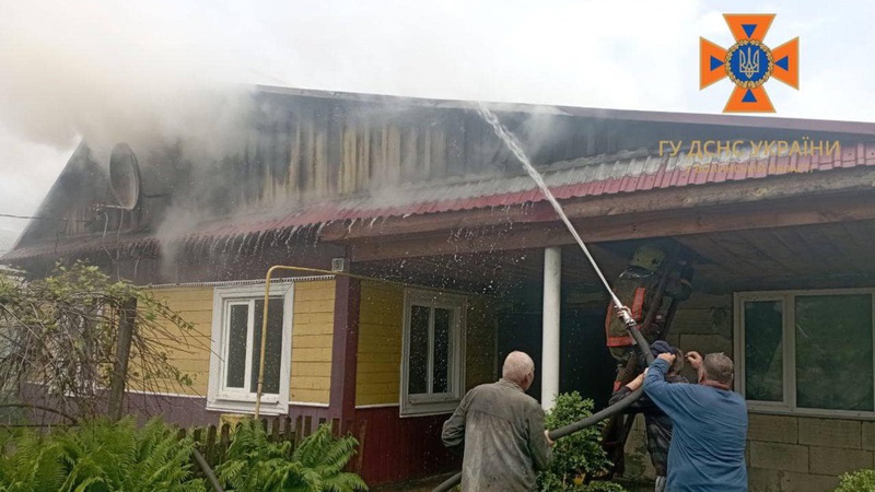 На Камінь-Каширщині горів дерев'яний житловий будинок