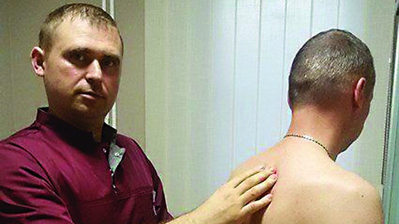 Костоправ з Волині лікує хвороби спини, підорви, допомагає кинути курити