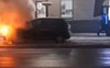 У центрі Луцька горить автівка. ВІДЕО