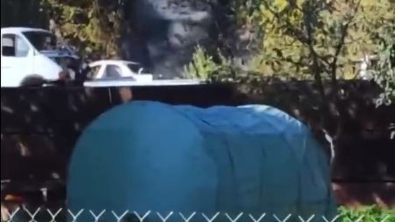 У волинському місті посеред вулиці горіла автівка. ВІДЕО