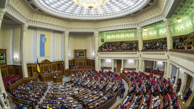 Волинський нардеп – проти української мови на телебаченні. ФОТО