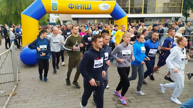 На Волині понад 300 людей долучилися до забігу у пам’ять про загиблих воїнів