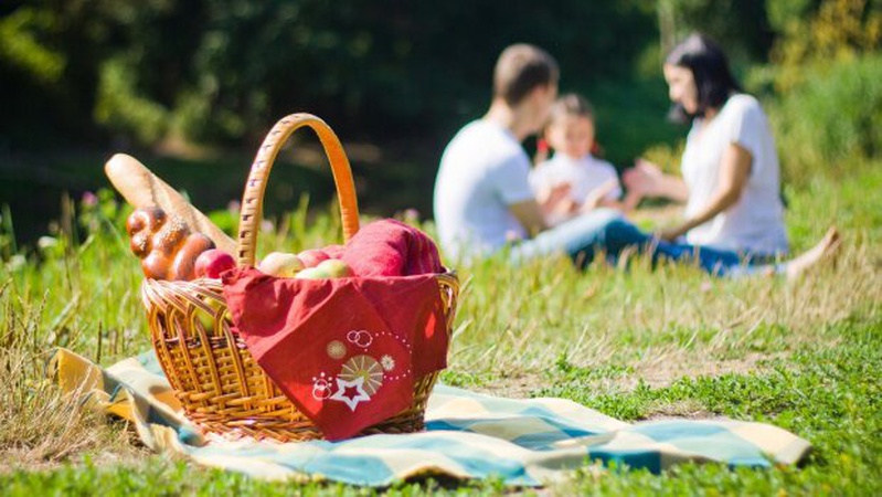 Вихідні у червні: скільки днів відпочиватимуть українці