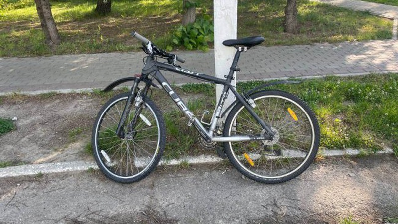 У Луцьку автомобіль Renault Duster збив велосипедиста: постраждалий у лікарні