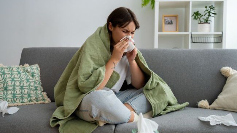 Волинянам розповіли, як лікувати застуду та не витратити всі заощадження