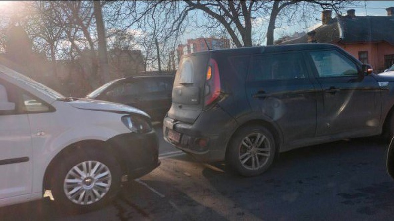 У Луцьку біля Варшавського ринку — ДТП