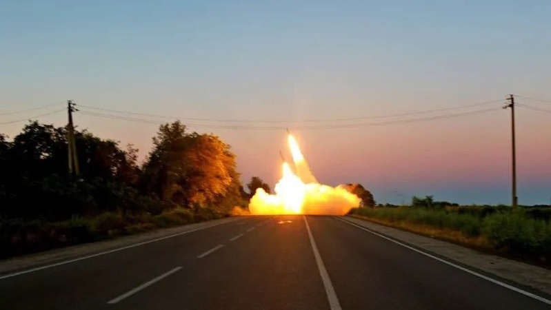 HIMARS нищать бази рф: ЗСУ креативно попередили про контрнаступ на Херсонщині