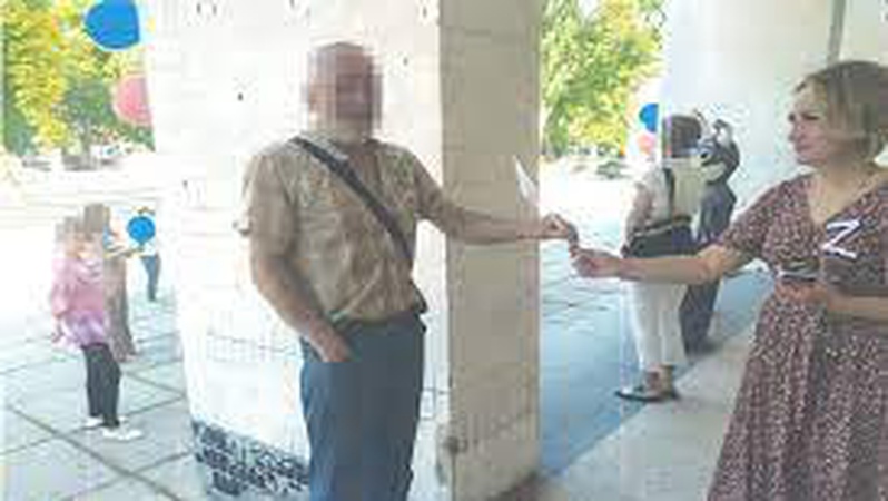 Волинські СБУшники підозрюють у держзраді чиновницю з Волновахи