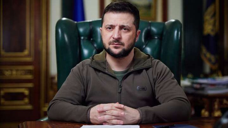 На Росію потрібно тиснути на всіх рівнях: звернення президента