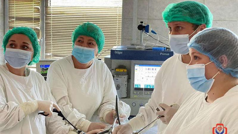 У пухлині яєчника юної волинянки знайшли шкіру та зуби