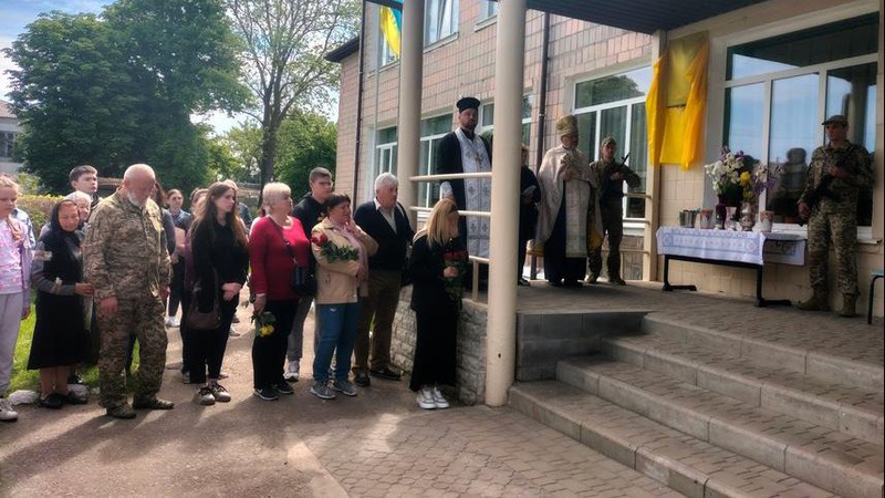 У Рожищі відкрили меморіальні дошки на честь двох полеглих захисників